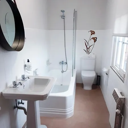 Casa Do Gallo Konukevi Sarria